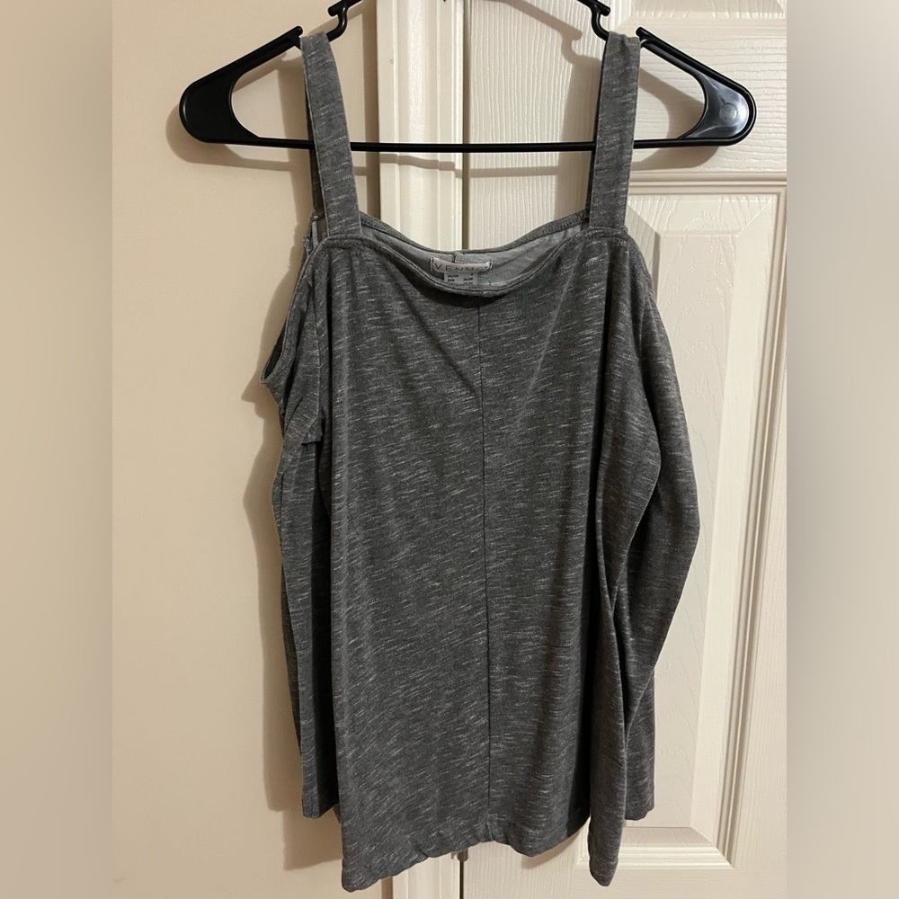 Venus long sleeve cold shoulder shirt